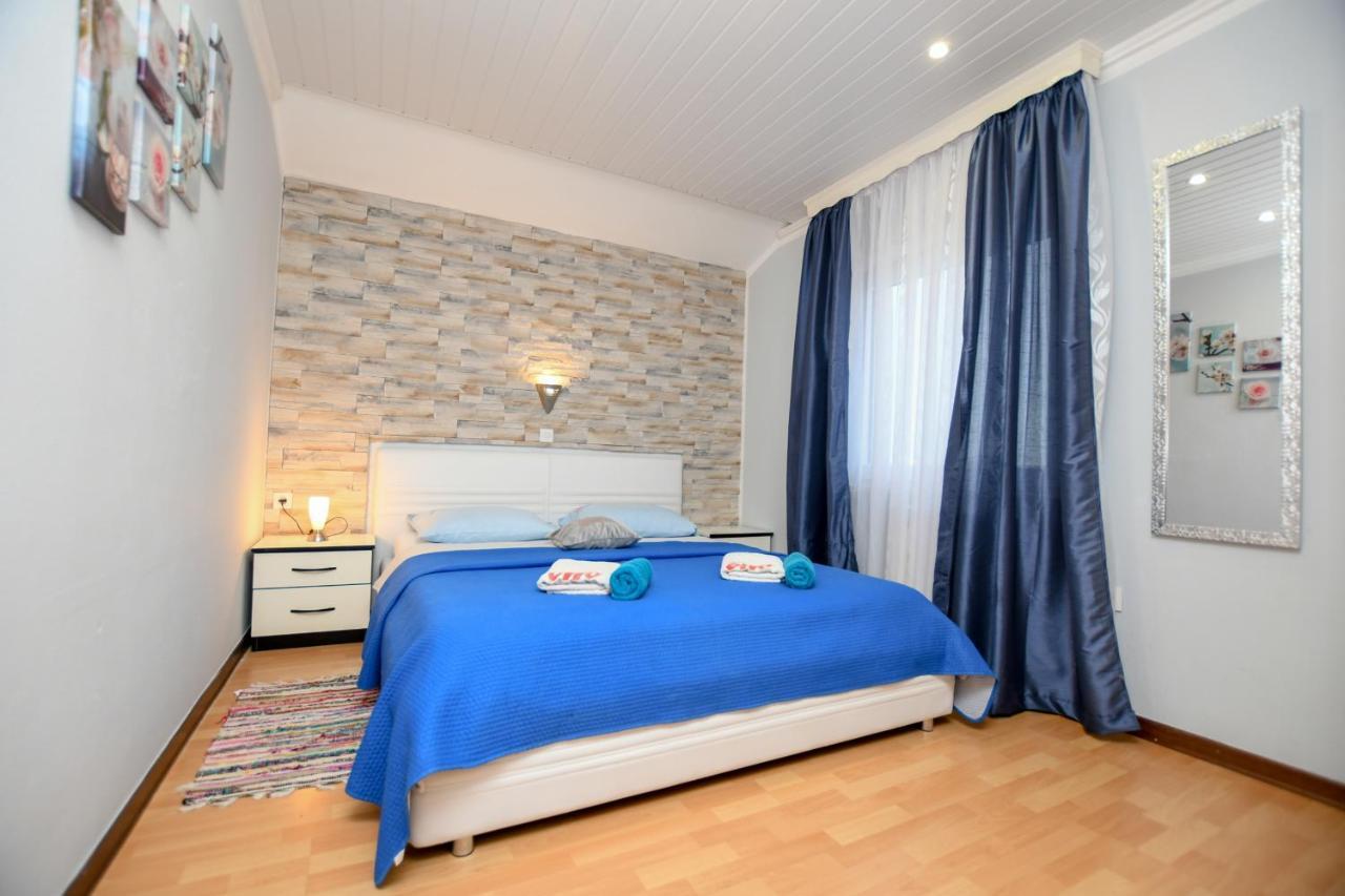 Apartments Katja Poreč Exteriör bild
